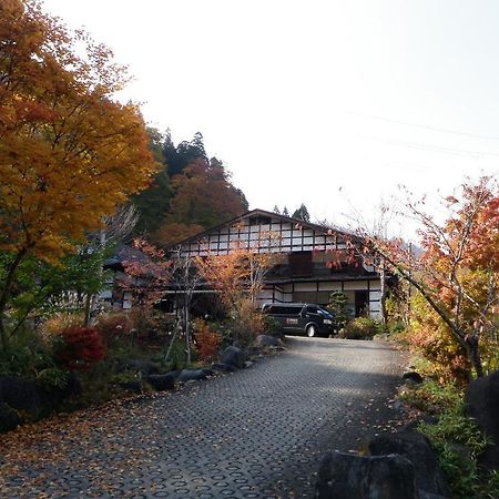 Отель Kaikake Onsen Юдзава Экстерьер фото