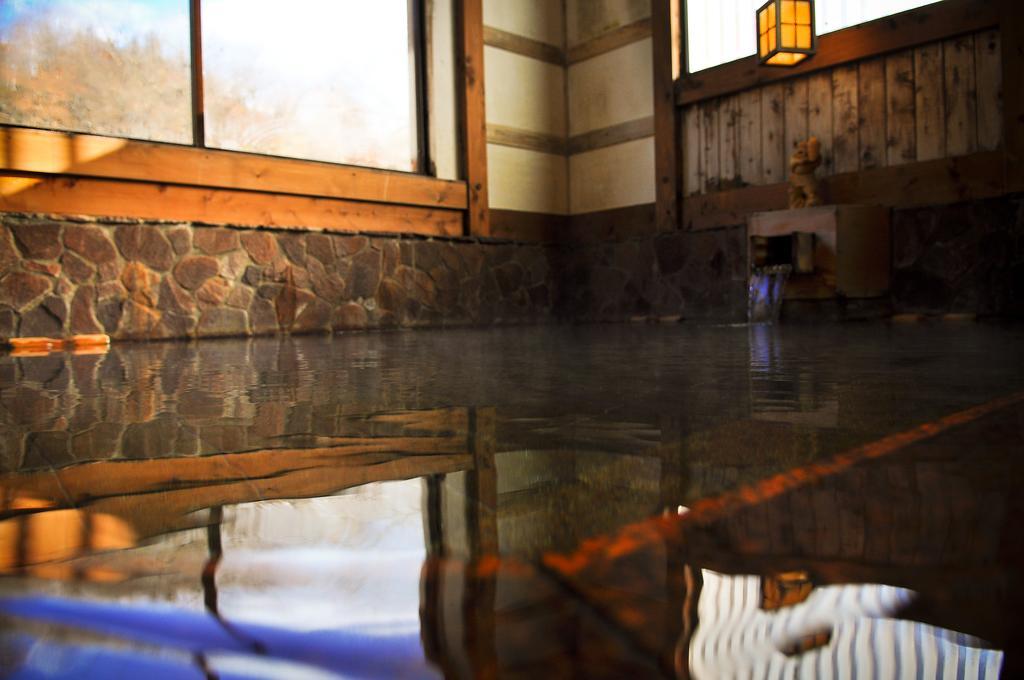 Отель Kaikake Onsen Юдзава Экстерьер фото